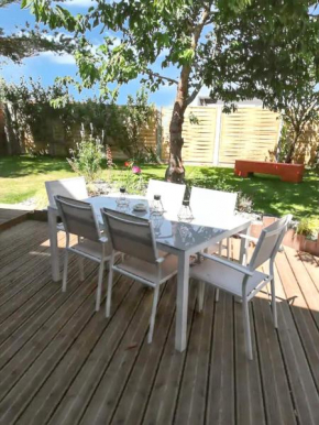 Maison spacieuse à Le Vivier-sur-Mer, proches des commodités